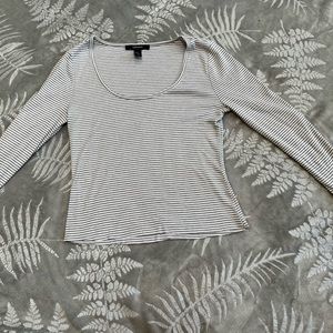 Forever 21 medium striped grey long sleeve shirt